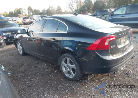 2013 Volvo S60 T5/T5 Platinum/T5 Premier/T5 Premier Plus from USA, damaged, VIN YV1612FS3D2178727